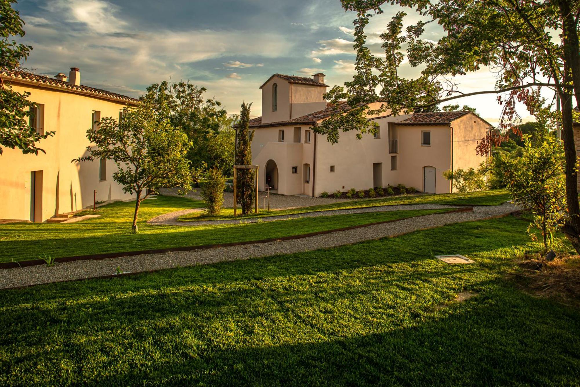 Relais Borgo Elissa Panzió Certaldo Kültér fotó