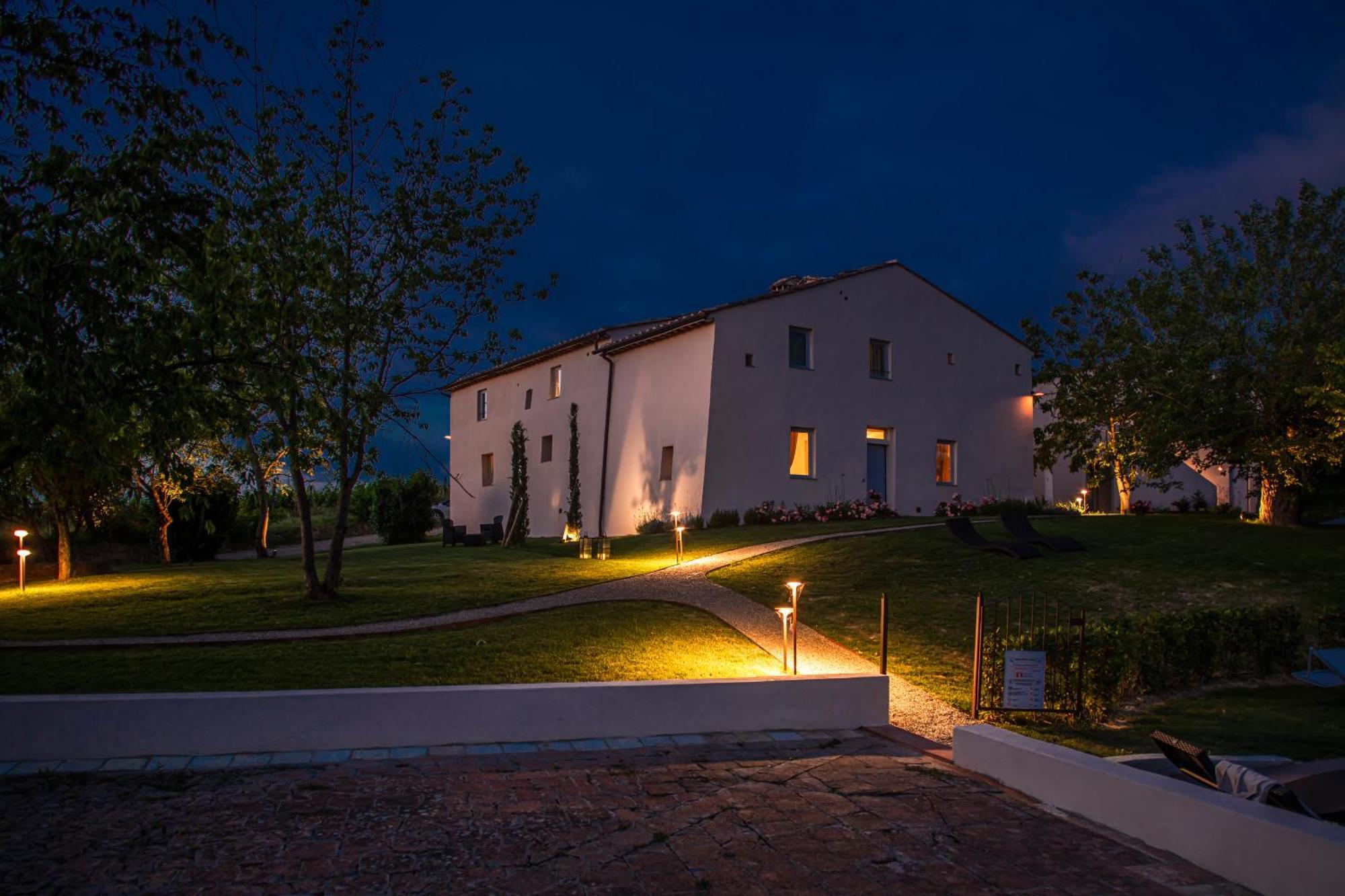 Relais Borgo Elissa Panzió Certaldo Kültér fotó