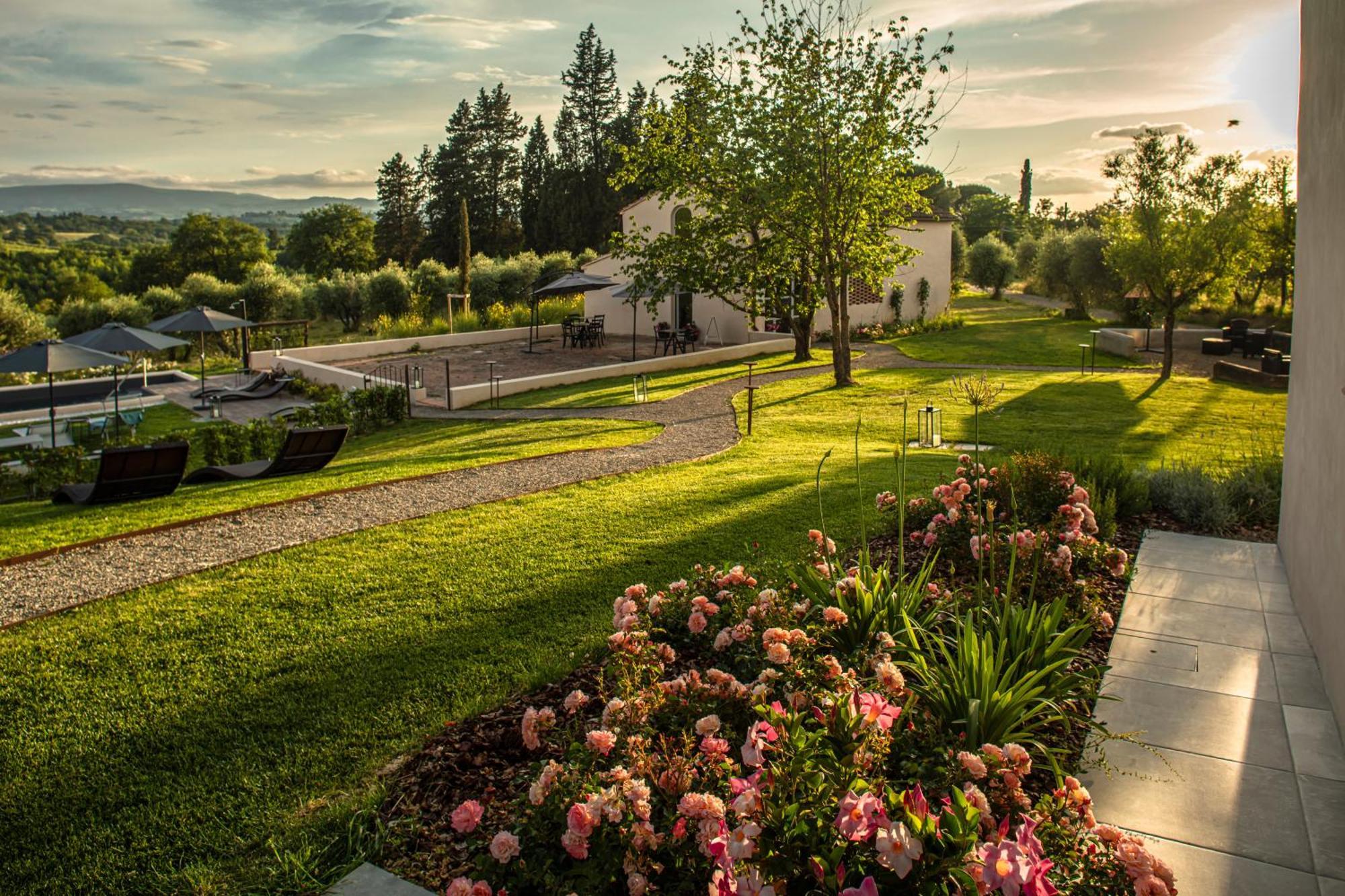 Relais Borgo Elissa Panzió Certaldo Kültér fotó